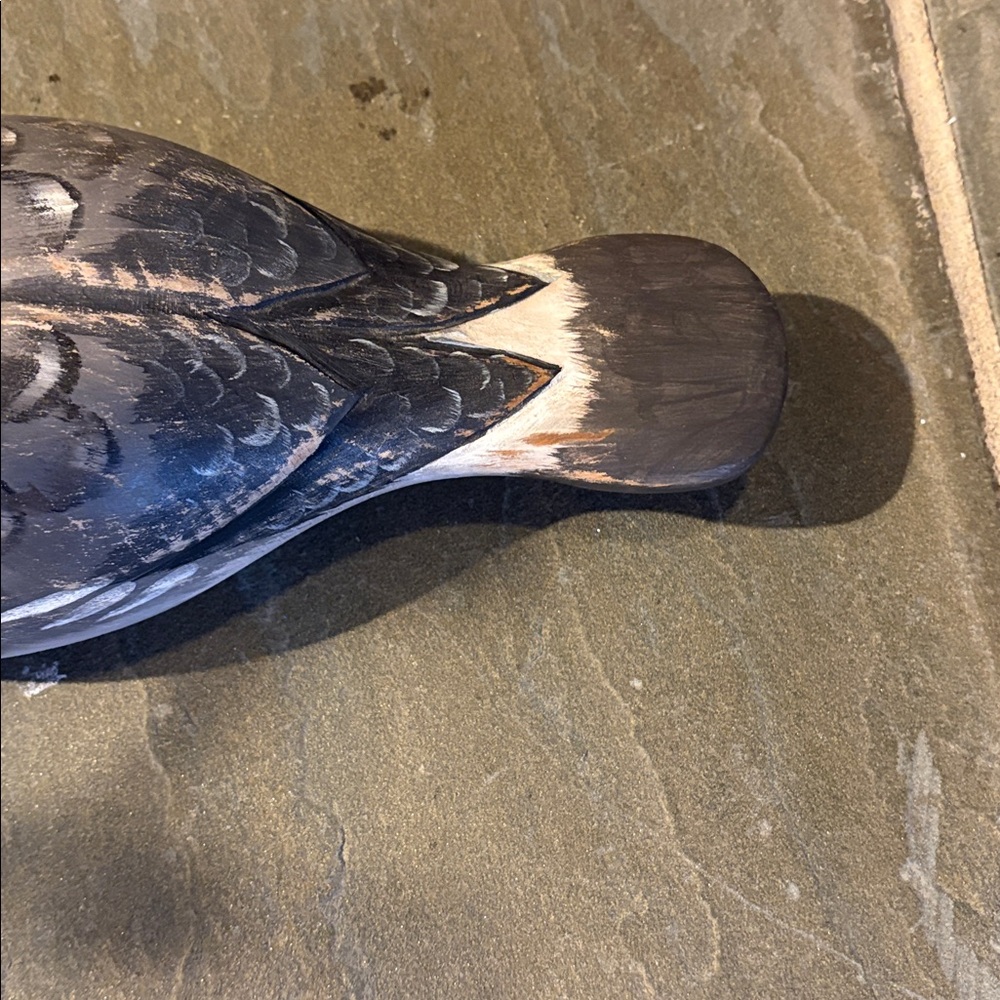 Hand carved decoy wooden duck - Picture 3 of 4